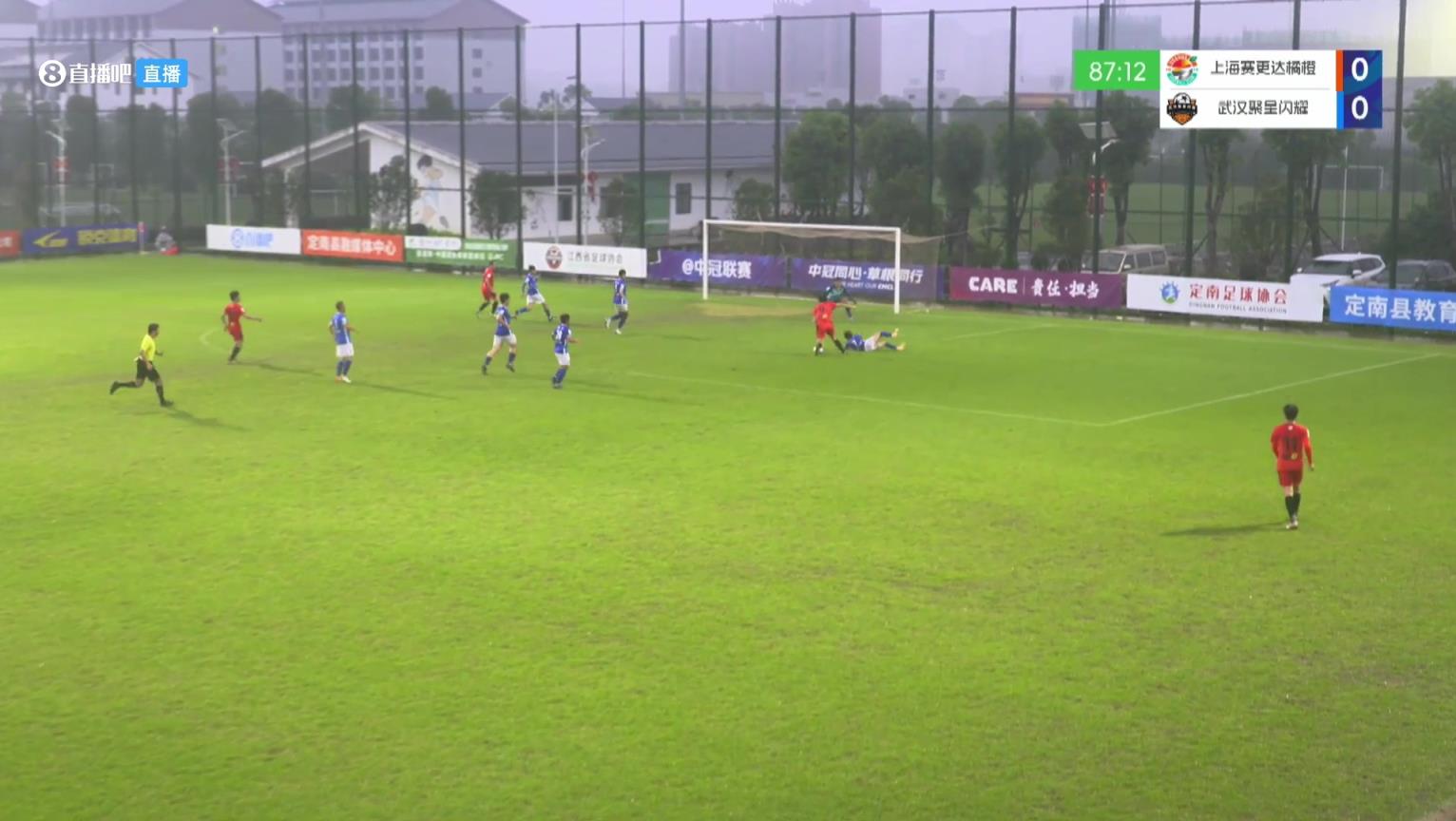 員工瘋狂助攻老板！58歲老板朱駿中冠替補(bǔ)完成絕殺